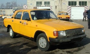 Проверки такси в Тюмени выявляют нелегалов под личиной перевозчиков. Проверки такси в Тюмени выявляют нелегалов под личиной перевозчиков.