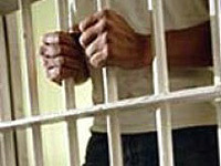 В Свердловской области на таксиста напал вооруженный пассажир Водитель чудом спасся и помог схватить грабителя В Свердловской области на таксиста напал вооруженный пассажир Водитель чудом спасся и помог схватить грабителя